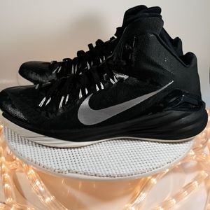 Nike HyperDunk Size 10.5 Black HighTop  Shoes